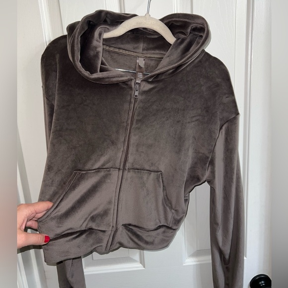 Skims Velour Hoodie Size Small - Picture 2 of 6